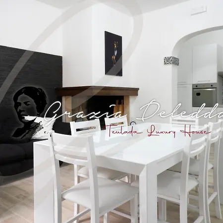 Grazia Deledda Luxury House Dom wakacyjny Teulada