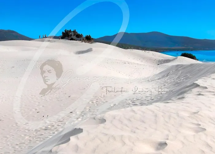 Grazia Deledda Luxury House Ferienhaus